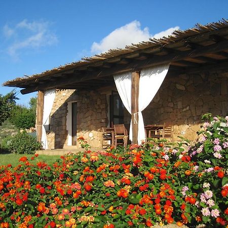 Le Tre Pietre Villa Baja Sardinia Eksteriør billede