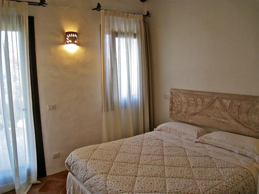 Le Tre Pietre Villa Baja Sardinia Eksteriør billede
