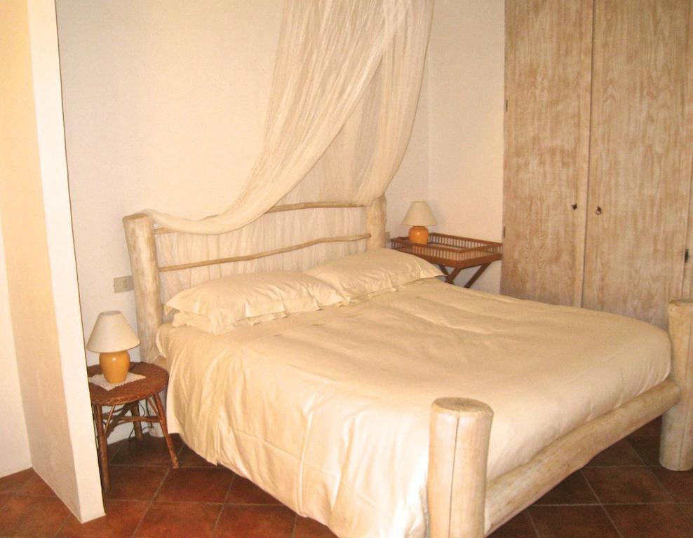 Le Tre Pietre Villa Baja Sardinia Eksteriør billede