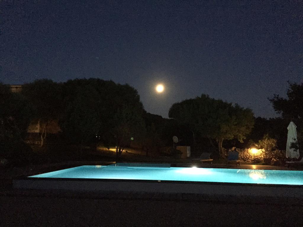 Le Tre Pietre Villa Baja Sardinia Eksteriør billede
