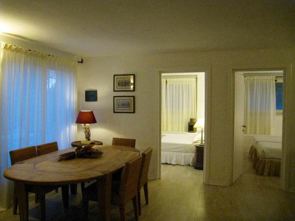 Le Tre Pietre Villa Baja Sardinia Eksteriør billede