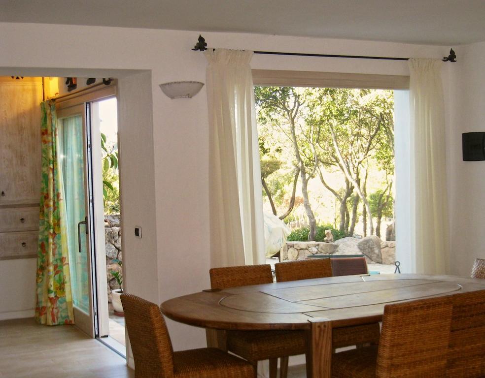 Le Tre Pietre Villa Baja Sardinia Eksteriør billede