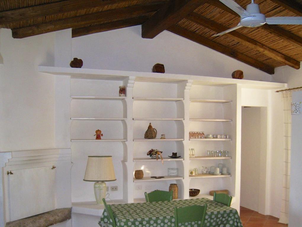 Le Tre Pietre Villa Baja Sardinia Eksteriør billede