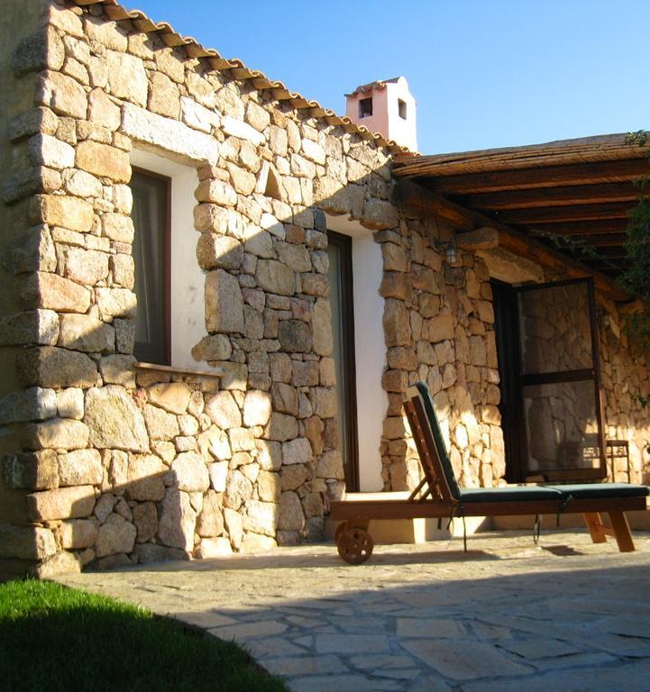 Le Tre Pietre Villa Baja Sardinia Eksteriør billede